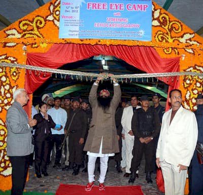 Revered Guru Ji Inaugurated Mega Free Eye and Echocardiography Camp on 12 Dec 2012