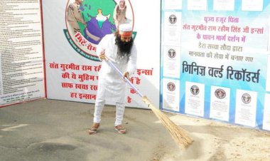 Cleanliness Earth Campaign in Noida, U.P. on 13th April 2013