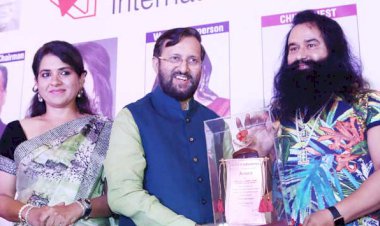 SAINT DR. MSG FELICITATED WITH 'GIANTS INTERNATIONAL AWARD'