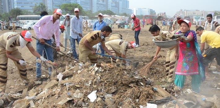 PM Narendra Modi Praised Dera Sacha Sauda's Mega Cleanliness Drive in Mumbai