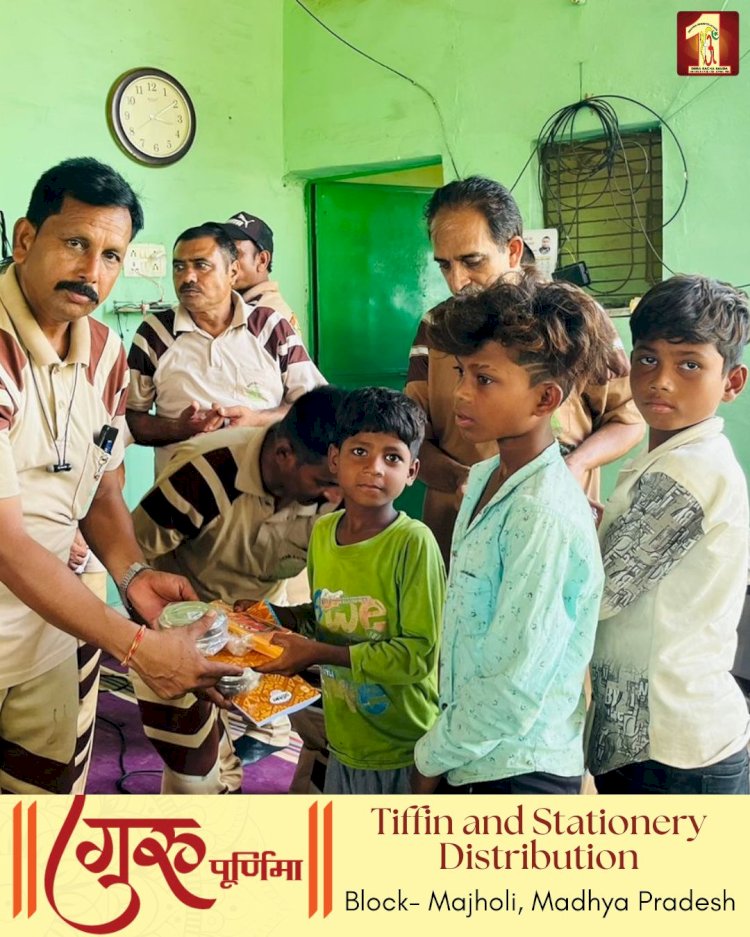 Nationwide Celebrations: Dera Sacha Sauda Volunteers Honor Guru Purnima with Welfare Acts